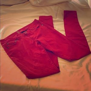 The perfect little red jean